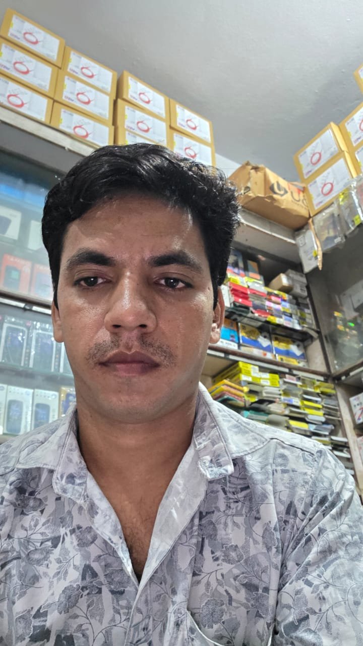 Mr.  Kuldeep solanki